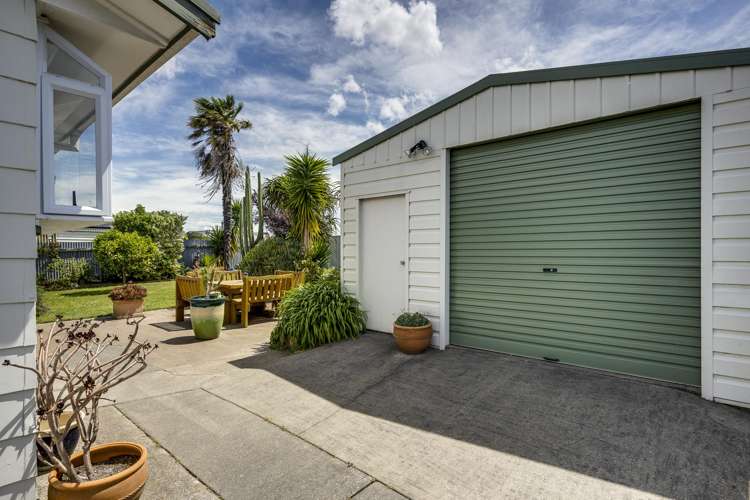 32 Skerrett Crescent Tamatea_12