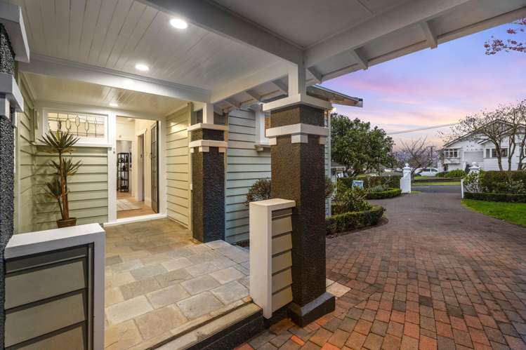 30 Ferryhill Road Epsom_1