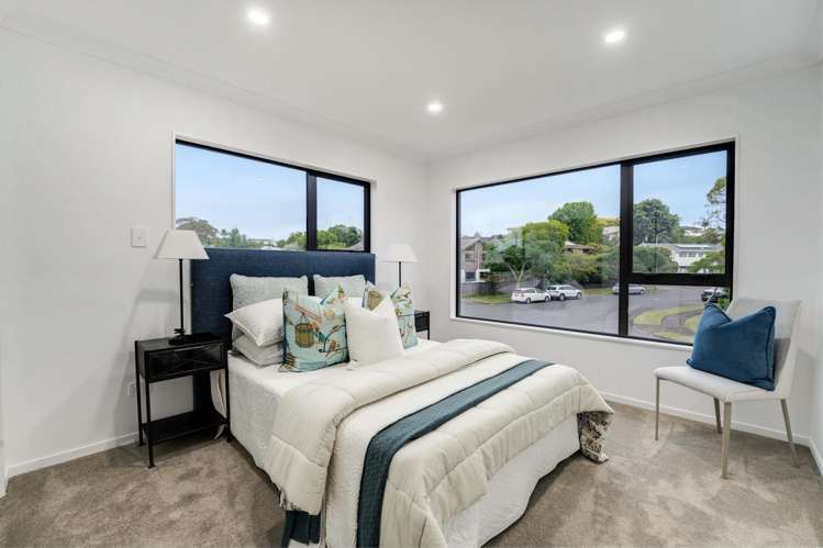 5 Pyatt Crescent St Johns_19