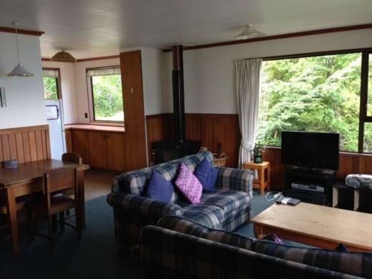 4b Von Place Fernhill/Sunshine Bay_5