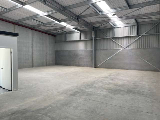 Unit 4/43-45 Thomas Neal Crescent Trentham_4