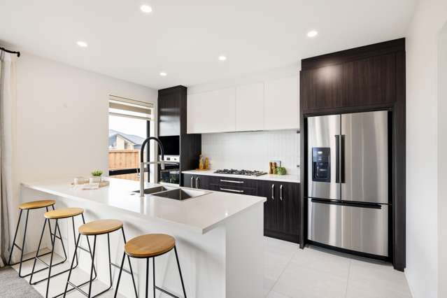 Five bedrooms - outstanding value on Lovelock