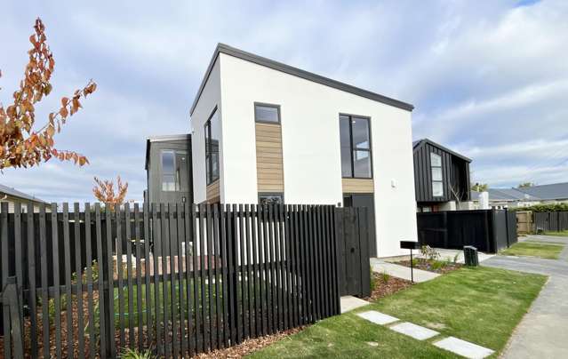 Brrand new 3 bedroom in Spreydon