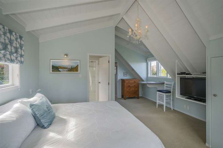 2 Brenton Place Whangamata_17