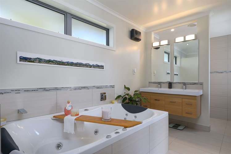 85 Sanctuary Drive Stoke_12