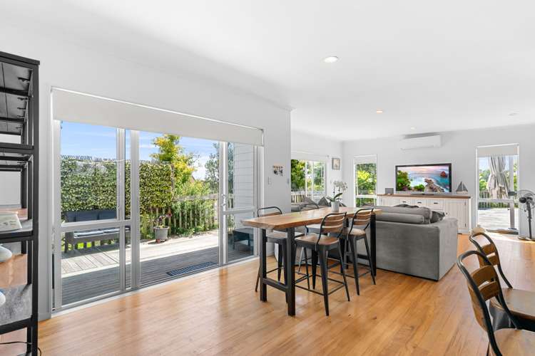 8 Manuka Close_0