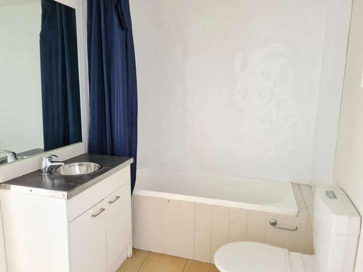 14a Captain Scott Road Glen Eden_10