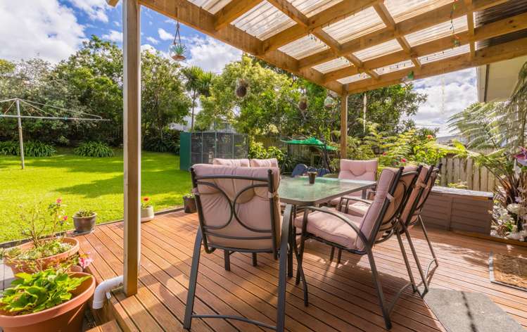 23 Lowtherhurst Road Massey_6