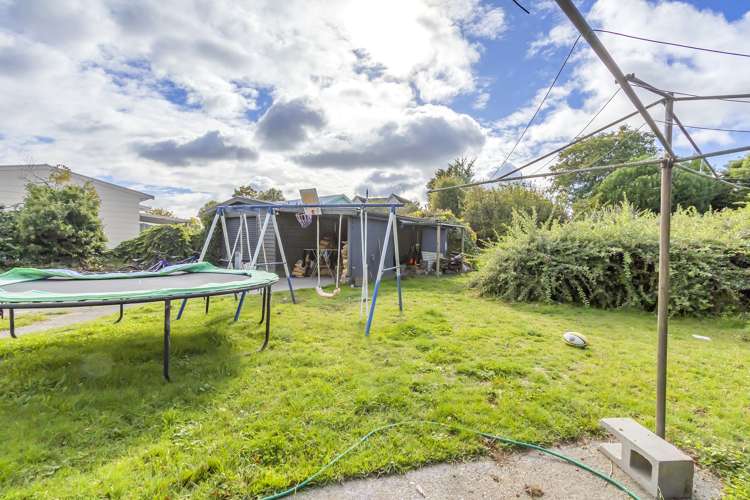 9 Matipo Street Taupo_11