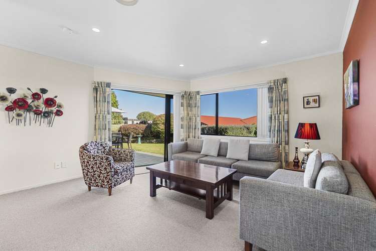 6 Ash Place Whalers Gate_12