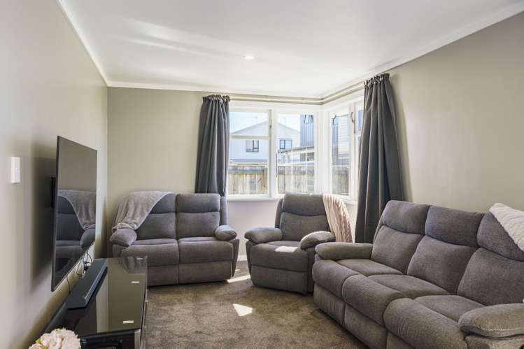 16 Venables Avenue Onekawa_2