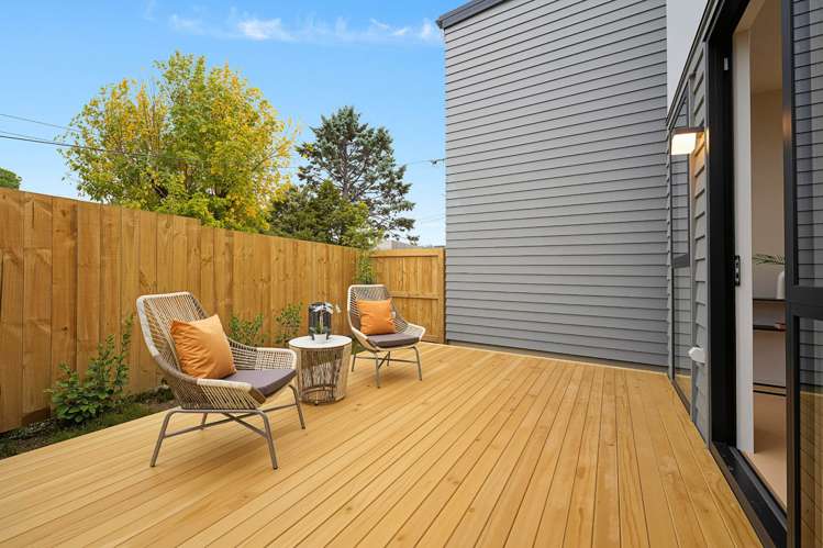 8 Mawney Road Henderson_10