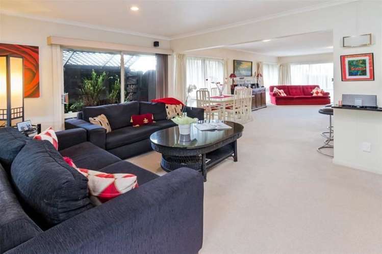 32 Tupaki Place Pakuranga Heights_6