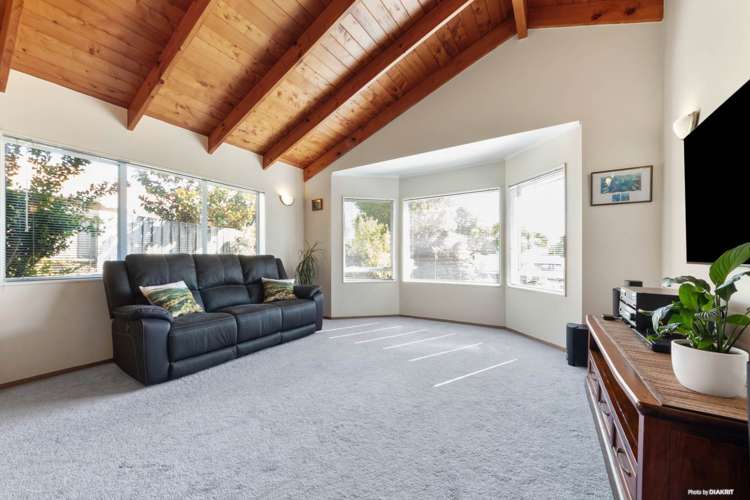 2 Rosetti Rise West Harbour_16