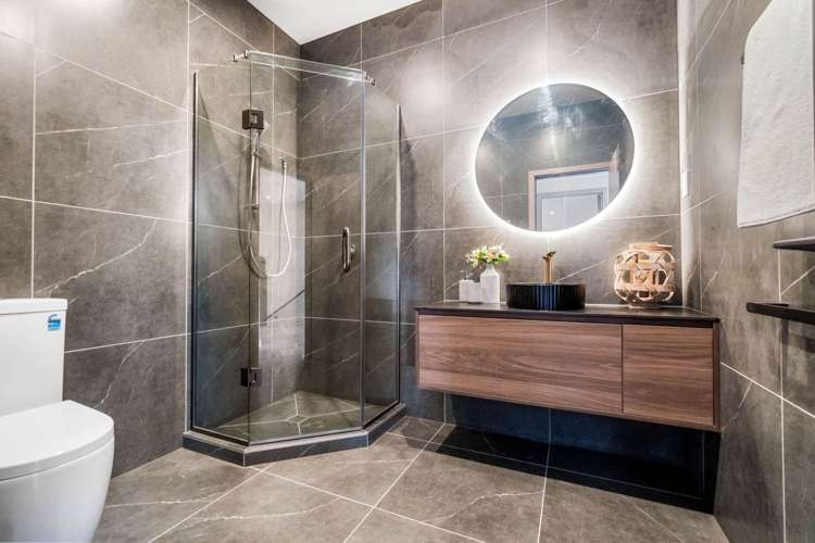 9C Olwyn Place Greenhithe_5