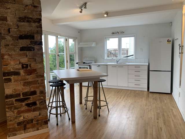 Just a Short Walk to Ellerslie Village