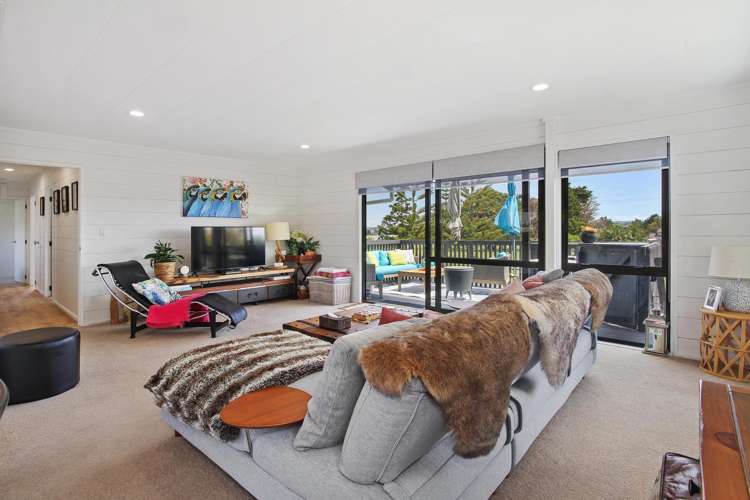 3 Stella Drive Clarks Beach_10