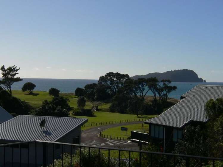 11 Florence Place Pauanui_24