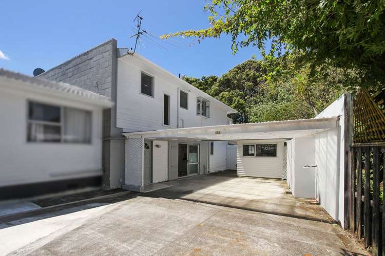 2/80 Cascades Road Pakuranga Heights_27