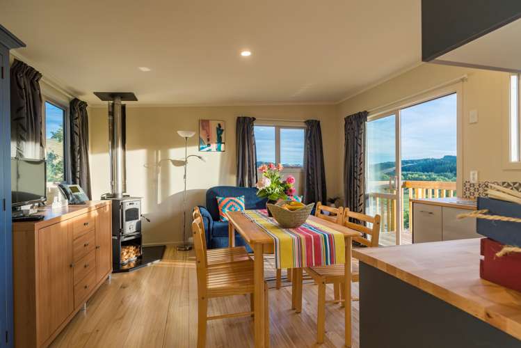 962 Rosedale Road Ngatimoti_14