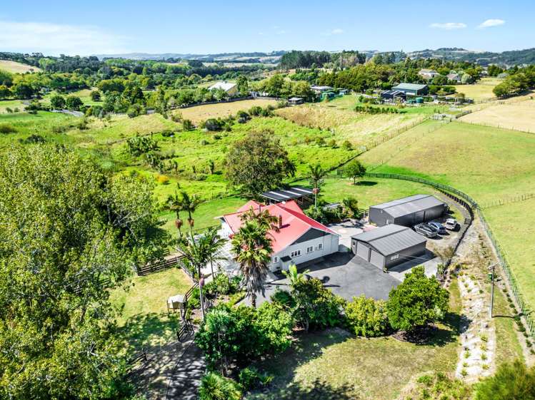 1539 State Highway 16 Helensville_29