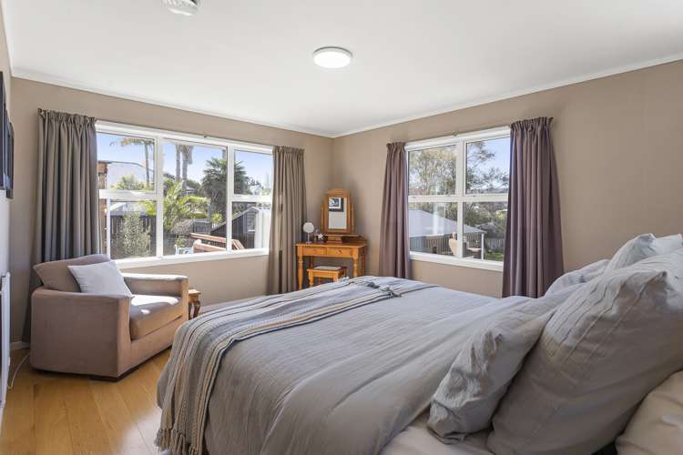 15 Sunkist Bay Road Beachlands_17