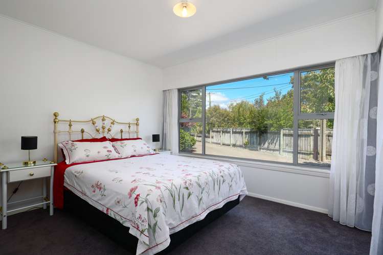 8 Neale Avenue Stoke_9