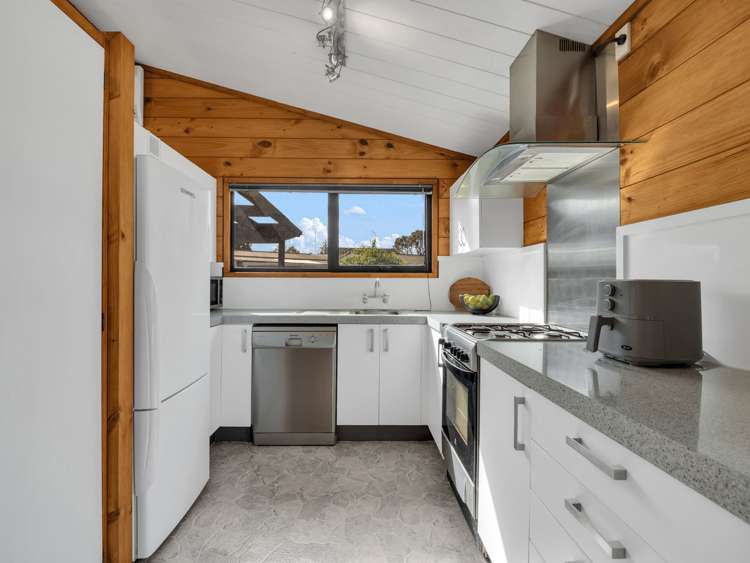 6 Tane Lane Whakatane_6