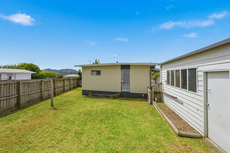 9 Paramount Parade Tikipunga_18