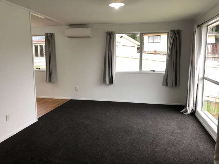 42 Pisces Road Glen Eden_8