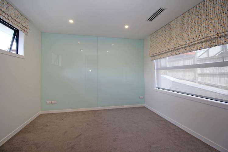 21 Momona Road Greenlane_11