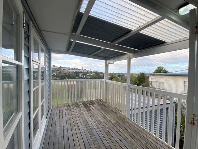 69 Raleigh Road Northcote_4