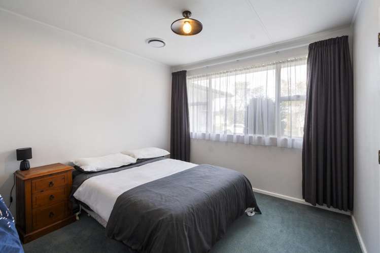 14 Dampier Avenue Awapuni_12