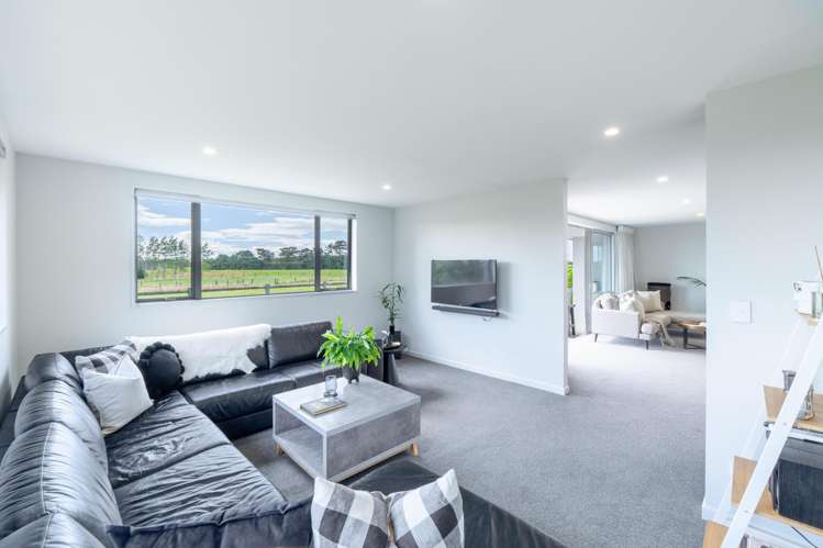 214 Findlay Road Ascot_8