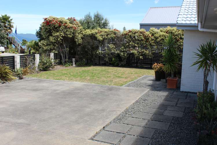 111 Ti Kouka Crescent Matarangi_14