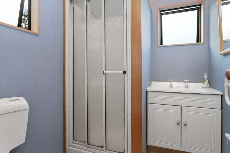 161 Shaw Road Oratia_14