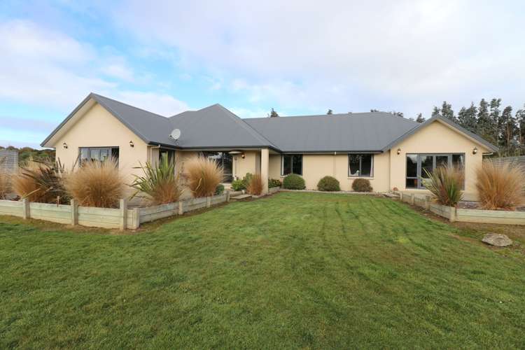 121 Mason Road Seaward Bush_42