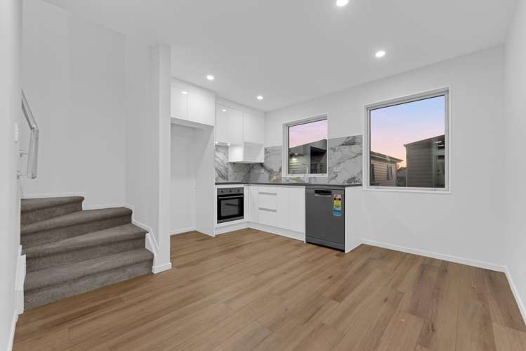 8 Reeves Avenue Papatoetoe_19