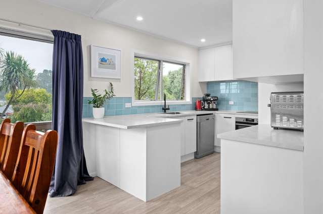 6 Te Anau Place Glenview_2