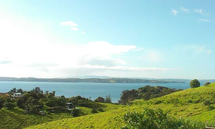 51 Ocean View Crescent Rakino Island_17