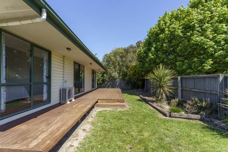 19a Kaplan Avenue Islington_11