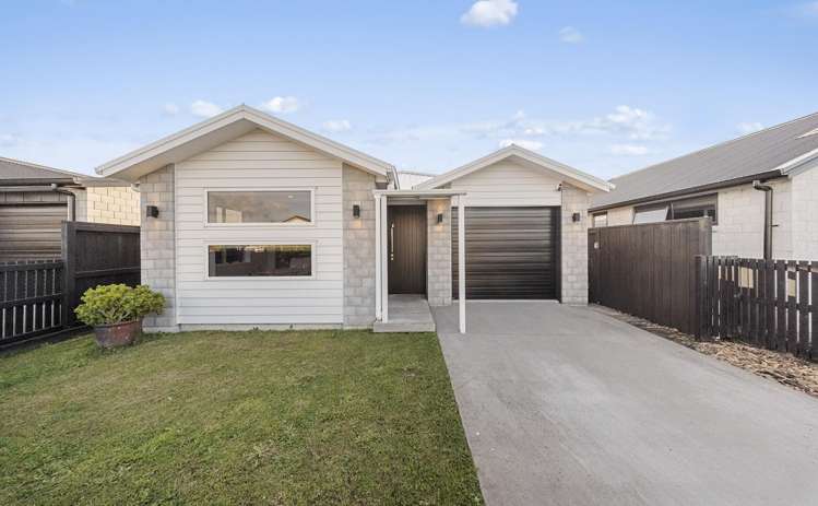 23 Tangaroa Place_1