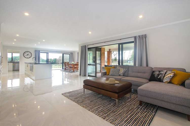 202i Ingram Road Bombay_8