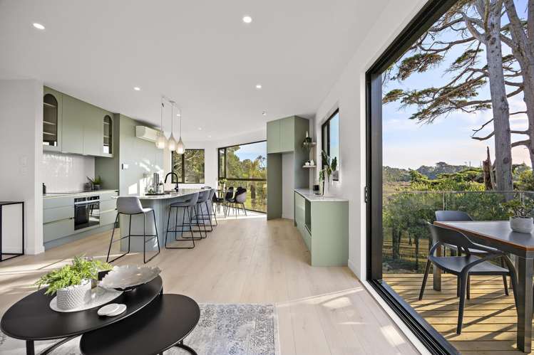 8/41 Seaside Avenue Waterview_14