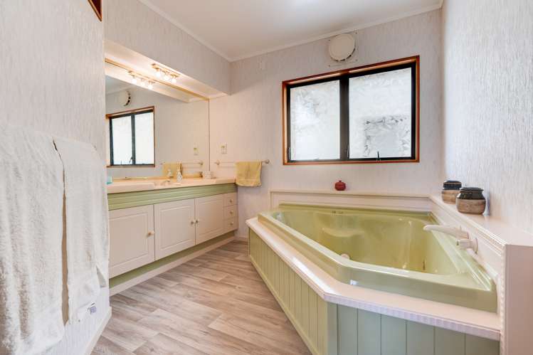 8 Harbour View Road Onerahi_14