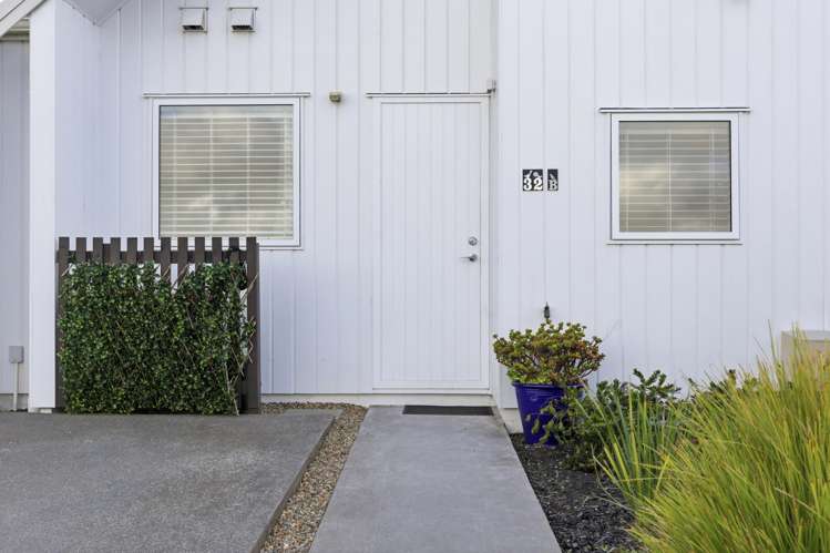 32B Taikura Avenue Red Beach_26