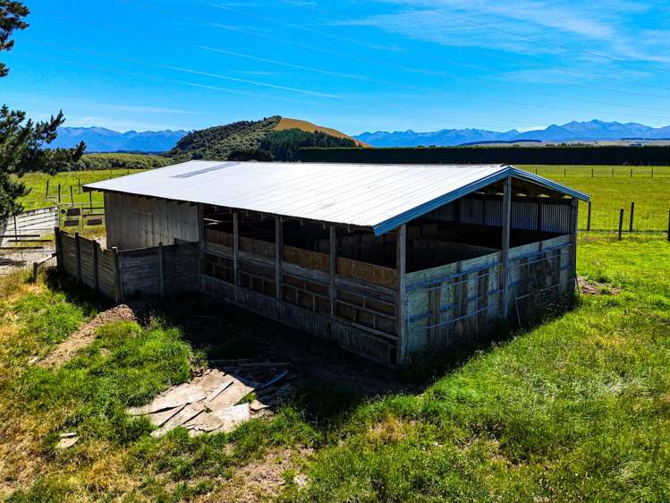 1542 Te Anau Mossburn Highway Te Anau Surrounds_8