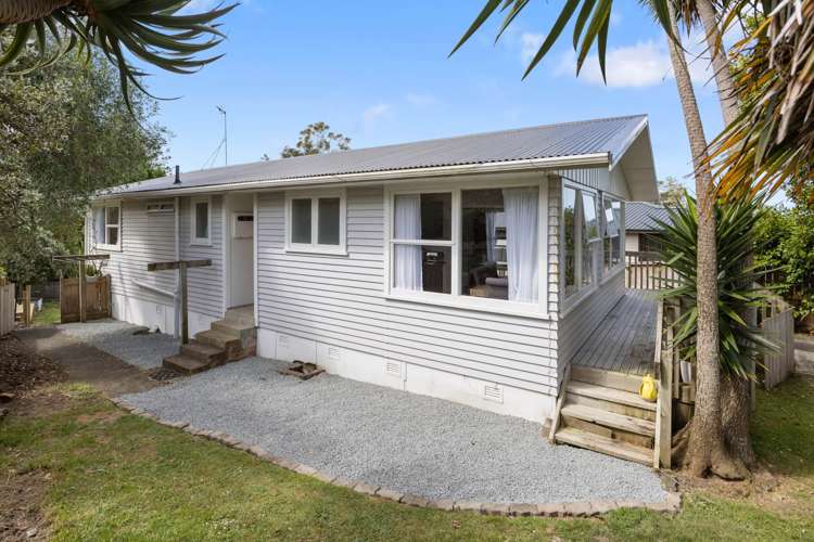 46 Helena Street Massey_12