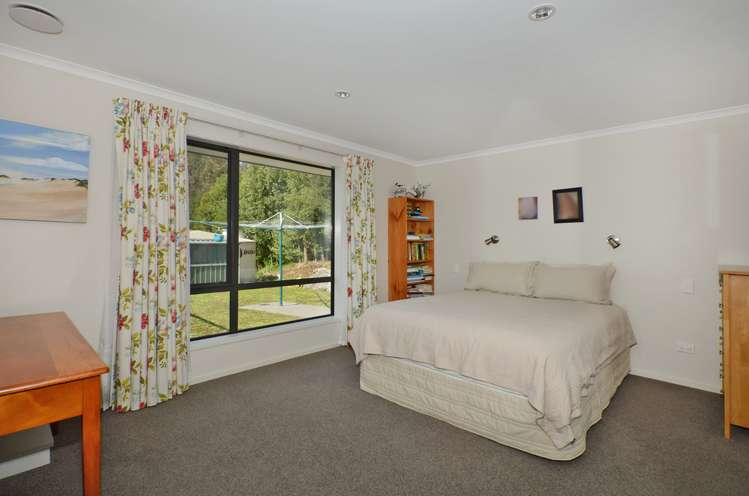 90 Kara Road Maungatapere_9