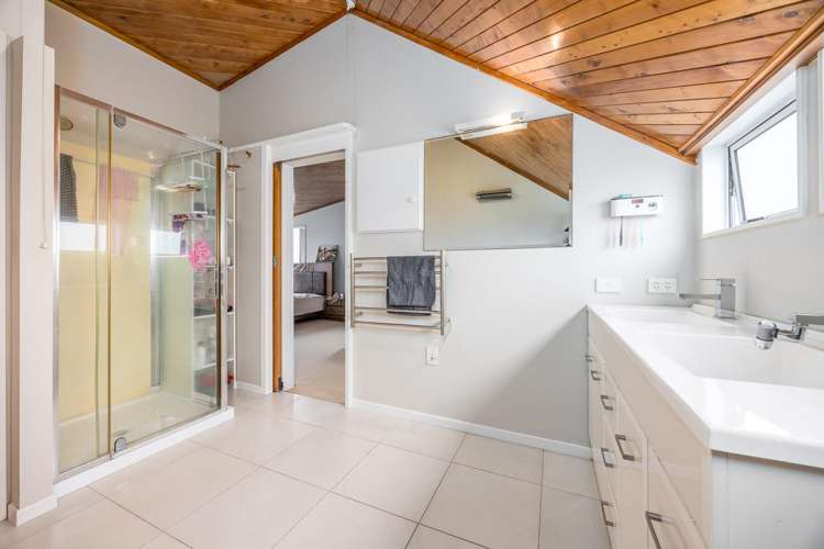 6 Oteha Valley Road Northcross_15